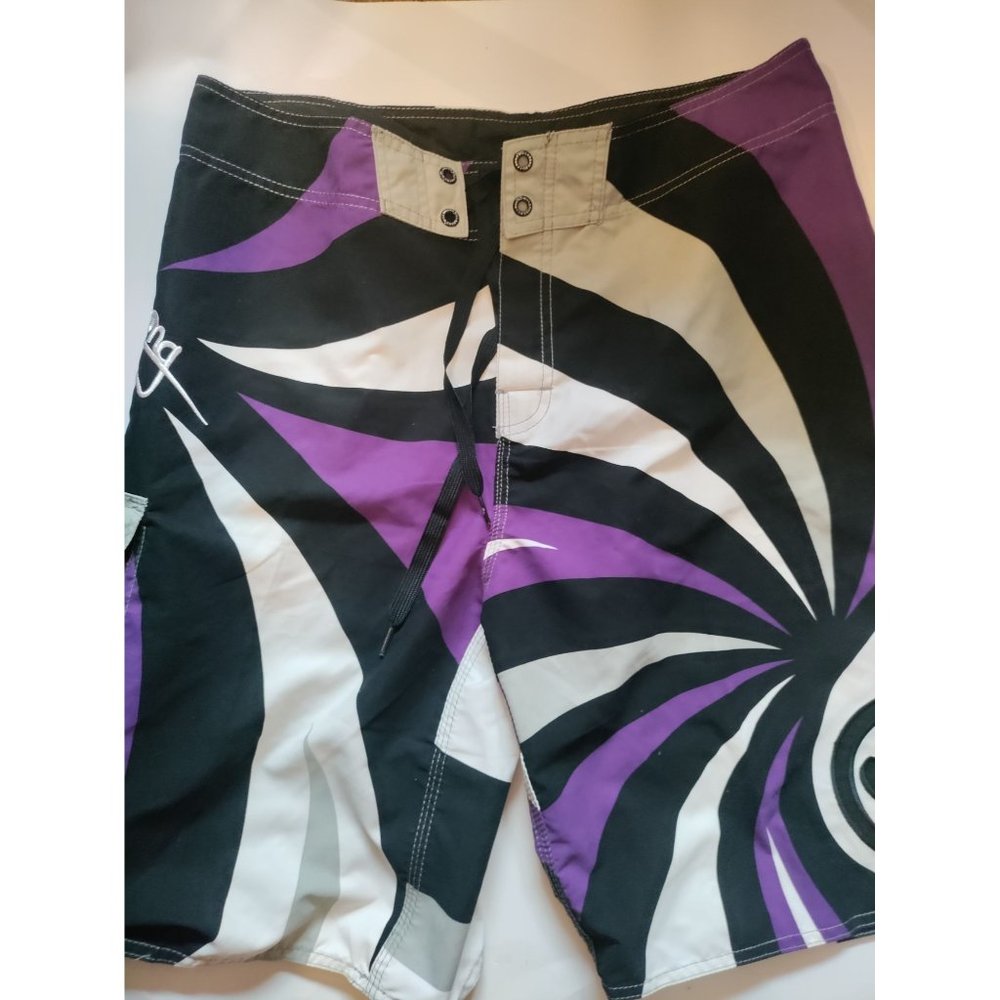 Men's Size 36 Swim Trunks by Billabong